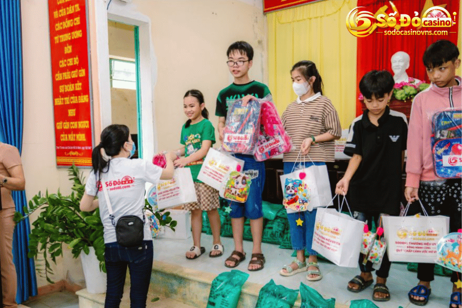 Hoạt động từ thiện Điều ước trăng rằm của SODO Casino 2